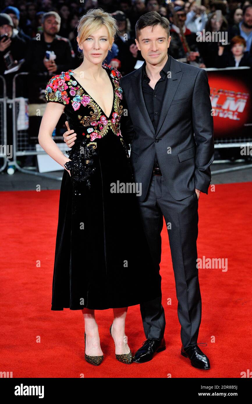Cate Blanchett und Topher Grace nehmen am 17. Oktober 2015 an der Premiere von "Truth" im Rahmen des 59. BFI London Film Festival am Odeon Leicester Square in London, England, Teil. Foto von Aurore Marechal/ABACAPRESS.COM Stockfoto