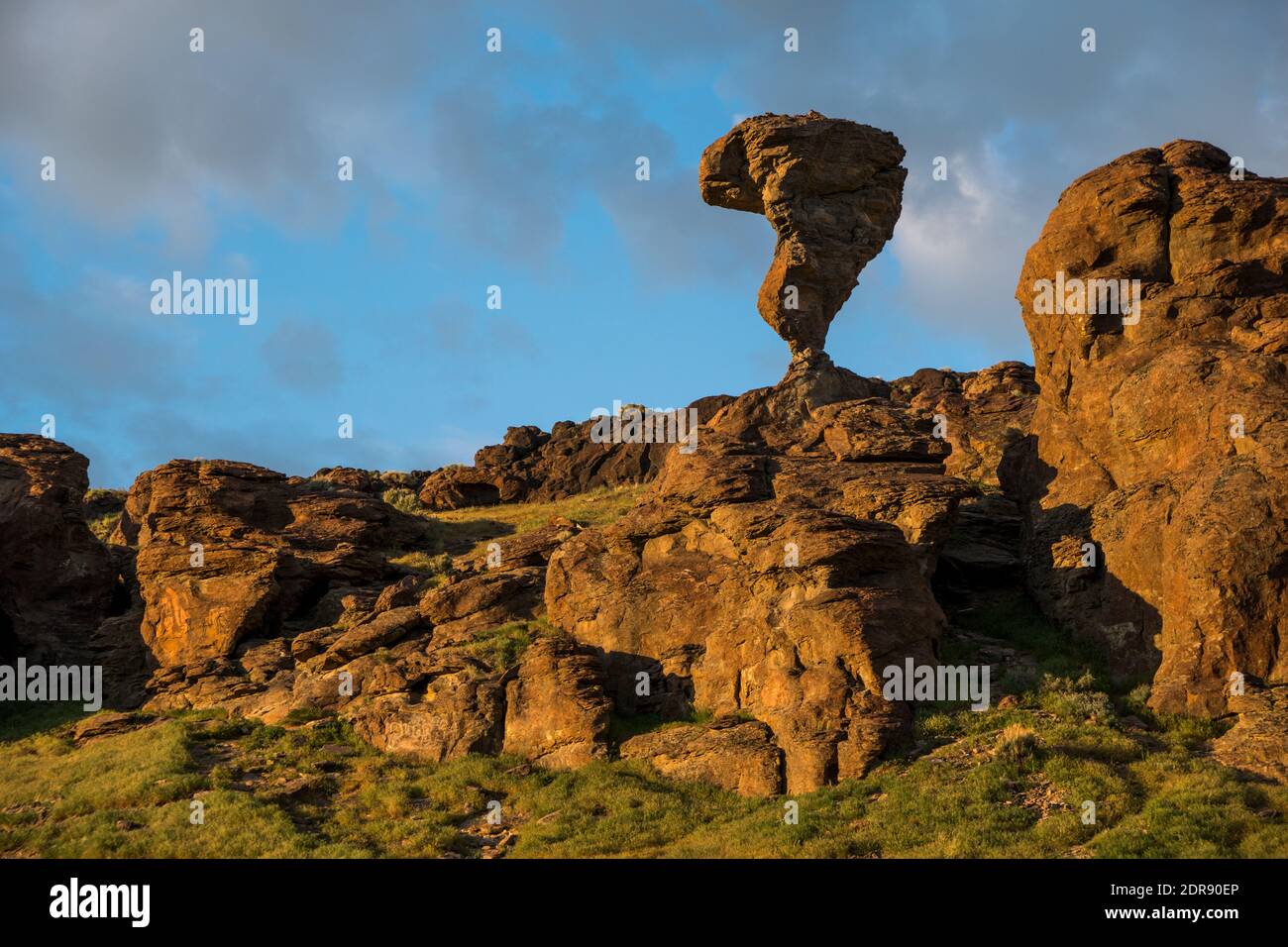 Idahos berühmter Balanced Rock in der Nähe des Balanced Rock Park, Twin Falls County. Land verwaltet durch das Bureau of Land Management. Stockfoto