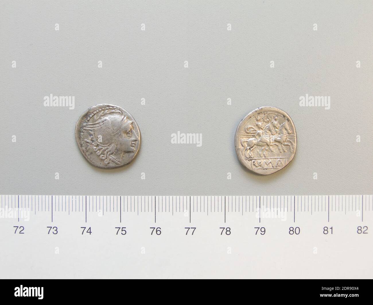 Denar aus dem Römischen Reich, 211–208 v. Chr., Silber, 4.31 g, 2:00, 19 mm, hergestellt im Römischen Reich, römisch, 3. Jahrhundert v. Chr., Numismatik Stockfoto