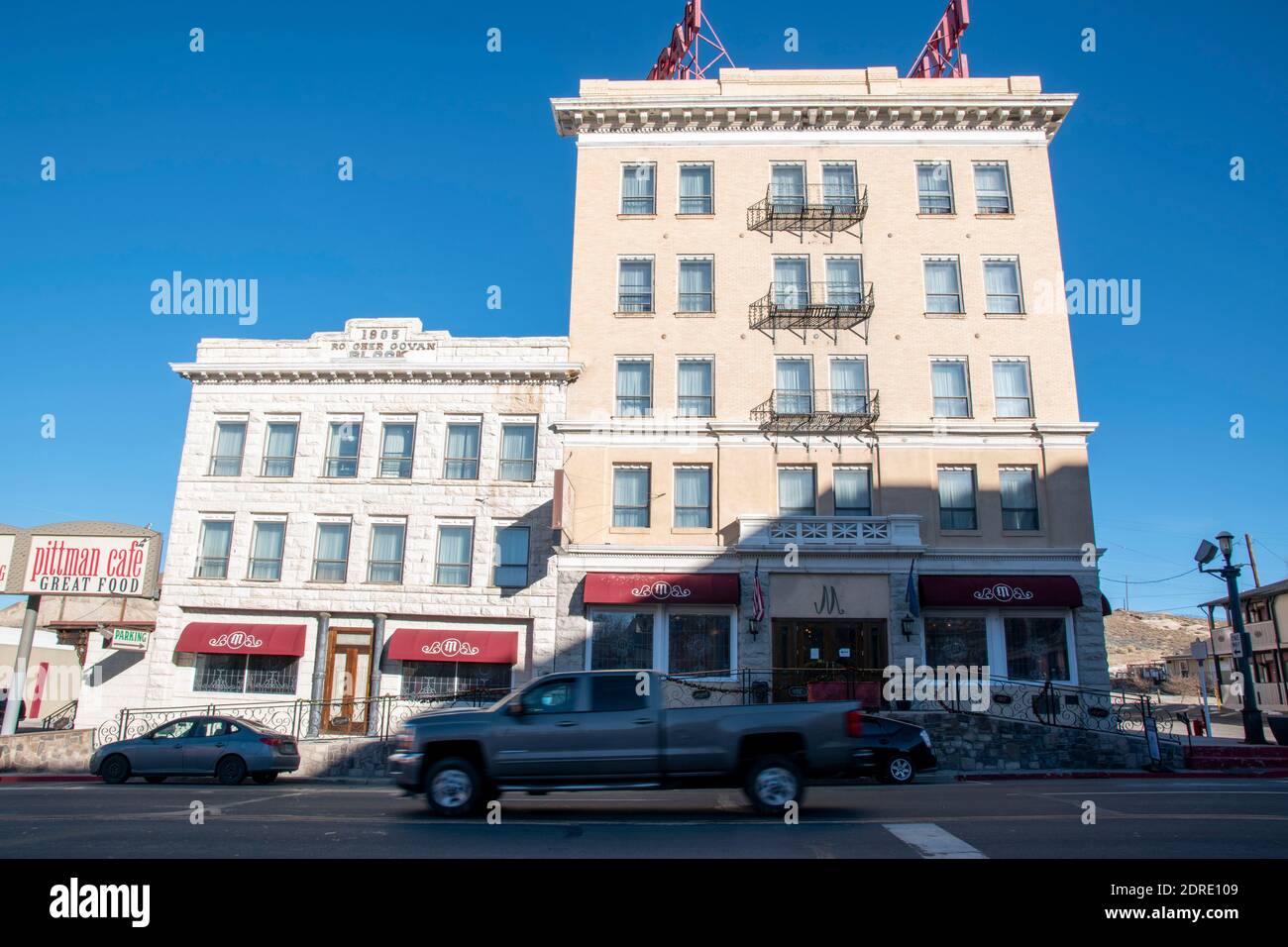 Tonopah ist eine alte Bergbaustadt in Nye County, NV, USA. Es liegt in der Wüste und ist bekannt, dass es heimgesucht wird. Stockfoto