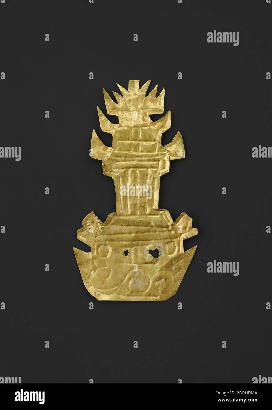 Tempelmodell, 8.–10. Jahrhundert, Gold, 5.92 × 3.335 cm, 1.495 g, 0.018 cm (2 5/16 × 1 5/16 in., 1.495 g), hergestellt in Java, Indonesien, Java, Frühe Klassische Periode (650–1000), Schmuck Stockfoto