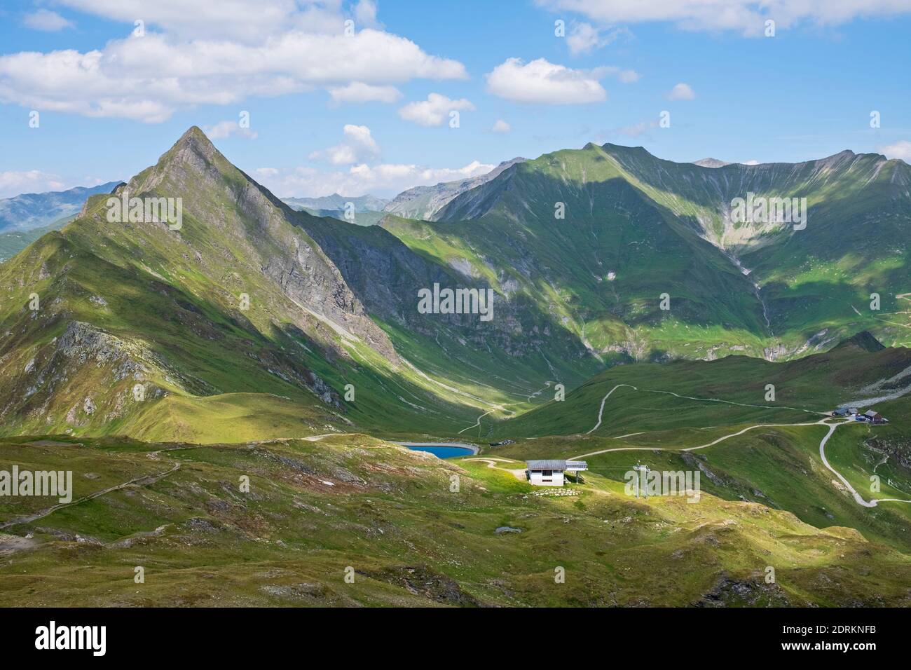 tuxer alpen, Blick vom Mt. Frauenwand bis Hornspitze, Gamskar Spitze, Wandspitze, Gamskar und Tuxer Joch. Tirol, Österreich Stockfoto