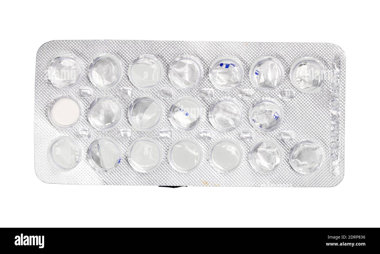 Leere Blisterpackung mit Tabletten isoliert auf weißem Hintergrund. Packung Pillen ohne Tabletten. Stockfoto