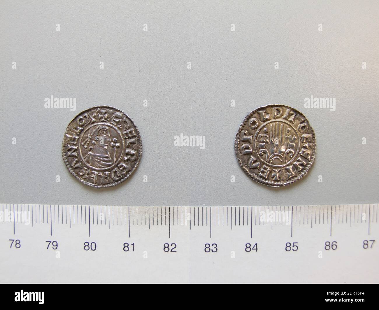 Lineal: Ethelred IIMint: Canterbury, Künstler: Eadwold, Coin of Ethelred II from Canterbury, 985–991, Silber, 1.49 g, 3:00, 20.3 mm, Made in Canterbury, England, Anglo-Saxon, 10. Jahrhundert, Numismatik Stockfoto