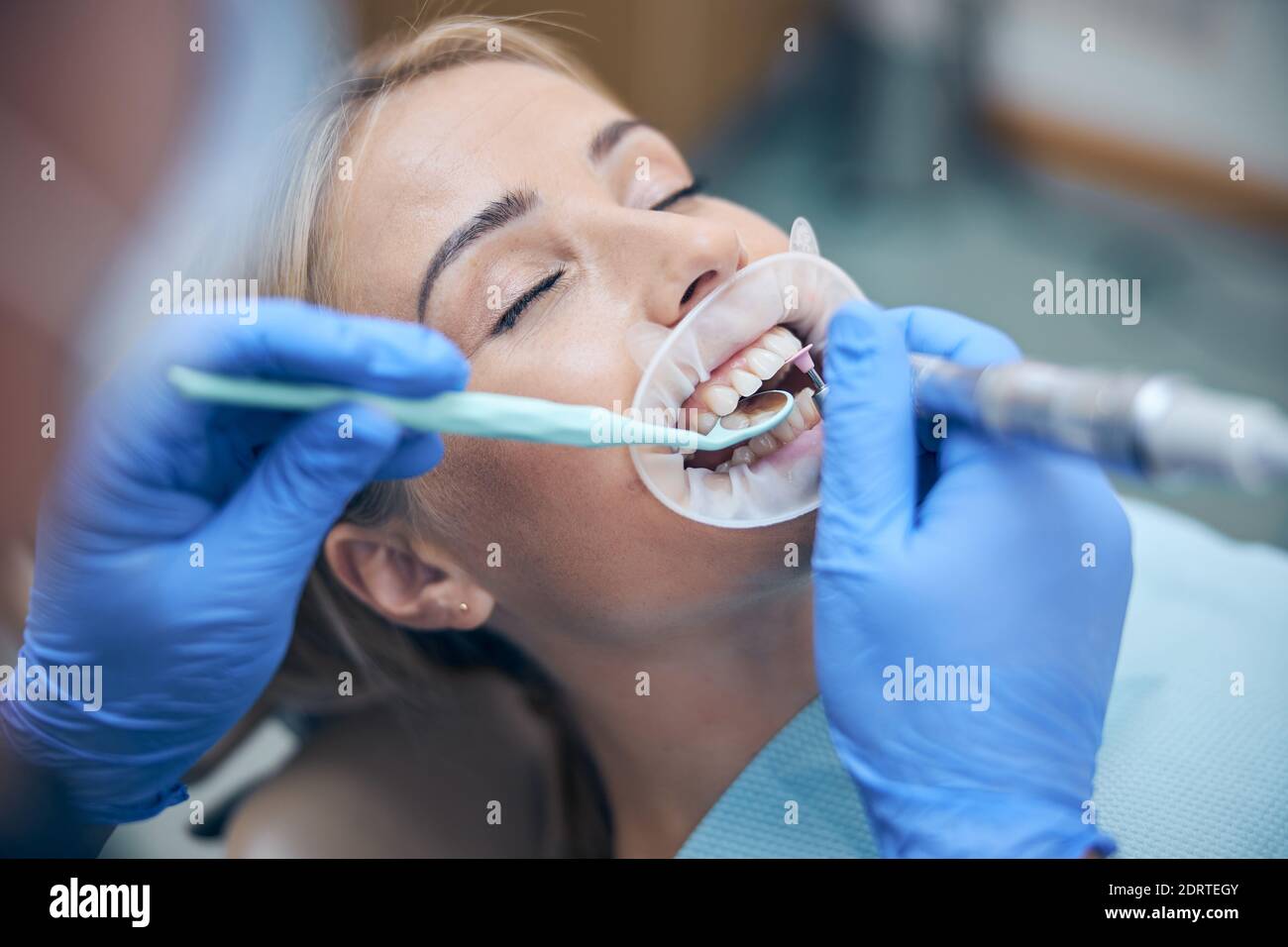 Zahnarzt Bohren Frau Stockfotos und bilder Kaufen Alamy