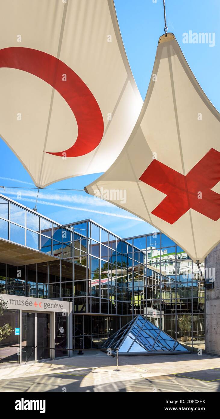 Eingang des Internationalen Roten Kreuzes und des Roten Halbmondes Museums in Genf, Schweiz. Stockfoto