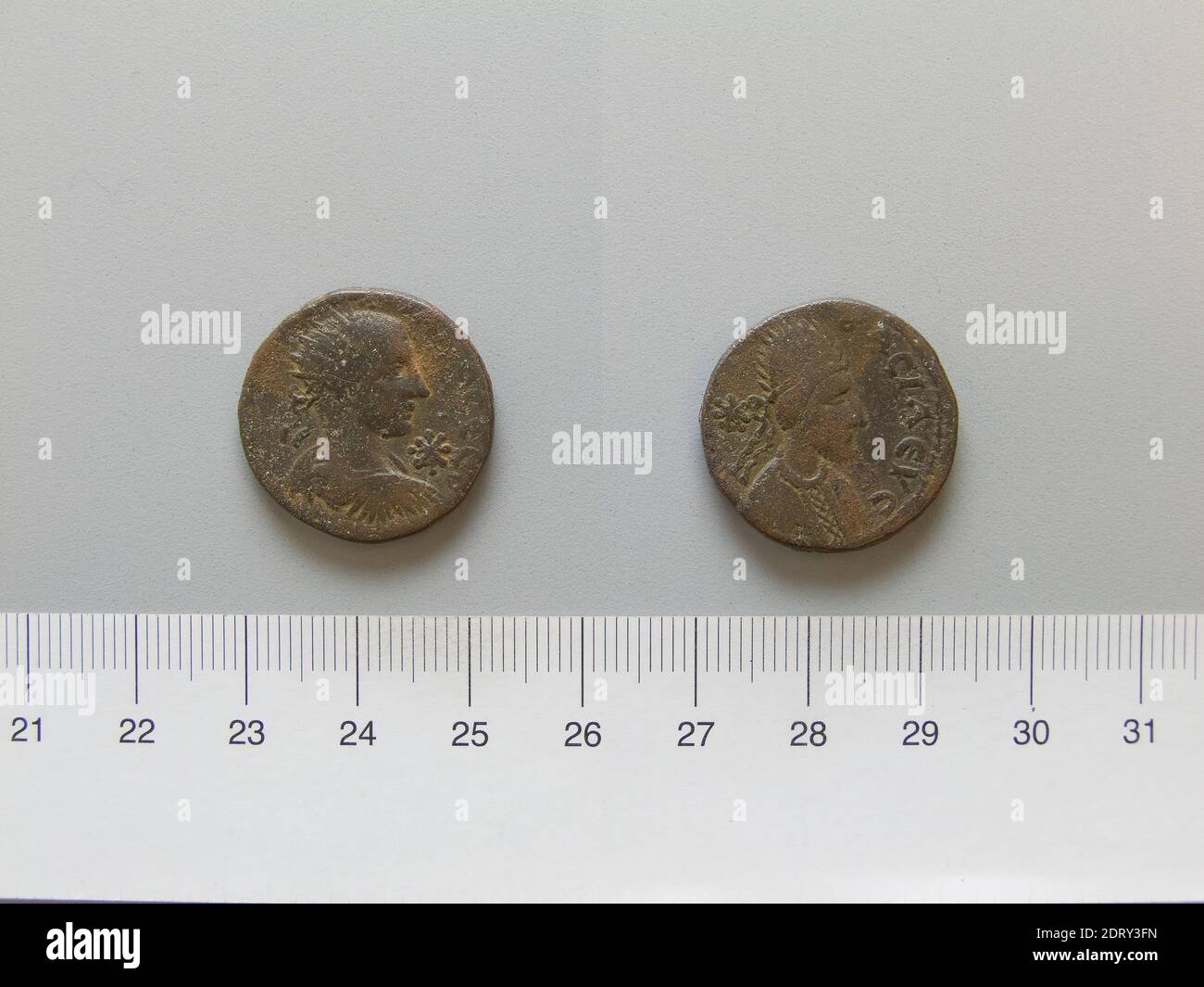 Herrscher: Gordian III., Kaiser von Rom, 225–244, regiert 238–44, Herrscher: Abgar X, König von Edessa, regiert 242–44 n. Chr., Münzstätte: Edessa, Mesopotamien, 1 ab Gordian III., Kaiser von Rom; Abgar X, König von Edessa, Mesopotamien, 240–42, Kupfer, 9.48 g, 6:00, 22.7 mm, Made in Edessa, Numismatik, römisch Stockfoto