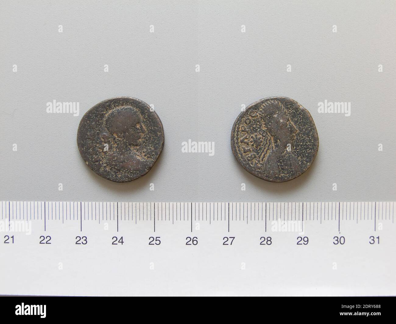 Herrscher: Gordian III., Kaiser von Rom, 225–244, regiert 238–44, Herrscher: Abgar X, König von Edessa, regiert 242–44 n. Chr., Münzstätte: Edessa, Mesopotamien, Münze von Gordian III., Kaiser von Rom; Abgar X, König von Edessa von Edessa, 238–44, Kupfer, 9.06 g, 5:00, 23.6 mm, Made in Edessa, Mesopotamien, Numismatik, 3. Jahrhundert Stockfoto
