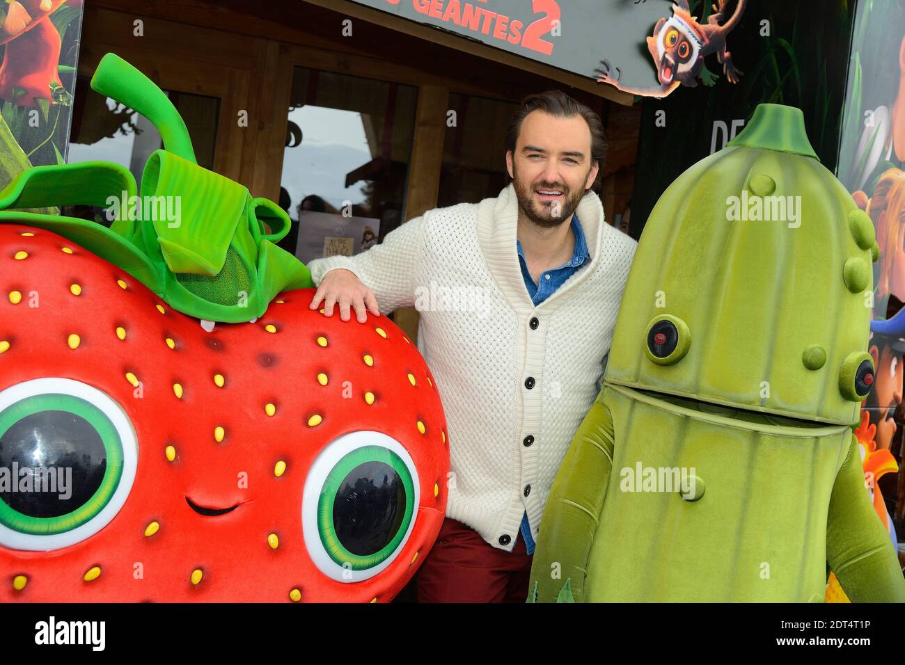 Cyril Lignac posiert bei einer Fotoaufnahme für "Tempete De Boulettes Geantes 2" im Rahmen des 17. Alpe d'Huez Comedy Film Festivals in Frankreich, am 17. Januar 2014. Foto von Nicolas Briquet/ABACAPRESS.COM Stockfoto