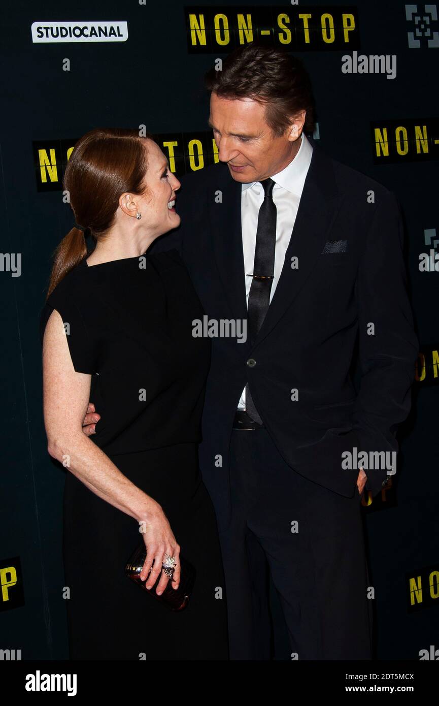 Julianne Moore und Liam Neeson bei der französischen Premiere des Films "NON STOP" im Gaumont Opera Cinema in Paris, Frankreich am 27 2014. Januar. Foto von Nicolas Genin/ABACAPRESS.COM Stockfoto