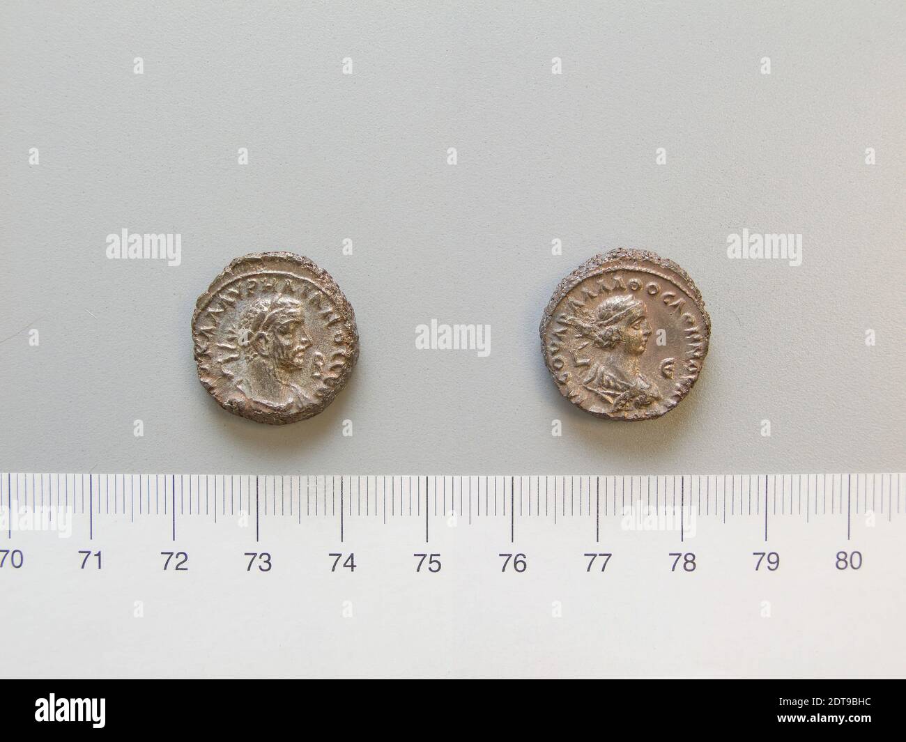 Herrscher: Aurelian, Kaiser von Rom, 214–275 n. Chr., regierte 270–75, Herrscher: Vaballathus, König von Palmyra und Usurpator in Syrien 270 n. Chr., Münzstätte: Alexandria, Tetradrachm von Aurelian, Kaiser von Rom und Vaballathus, König von Palmyra und Usurper in Syrien von Alexandria, A.D. 270/271, Billon, 9.19 g, 12:00, 20 mm, Made in Alexandria, Ägypten, Griechisch, 3. Jahrhundert A.D., Numismatik, Numismatik Stockfoto