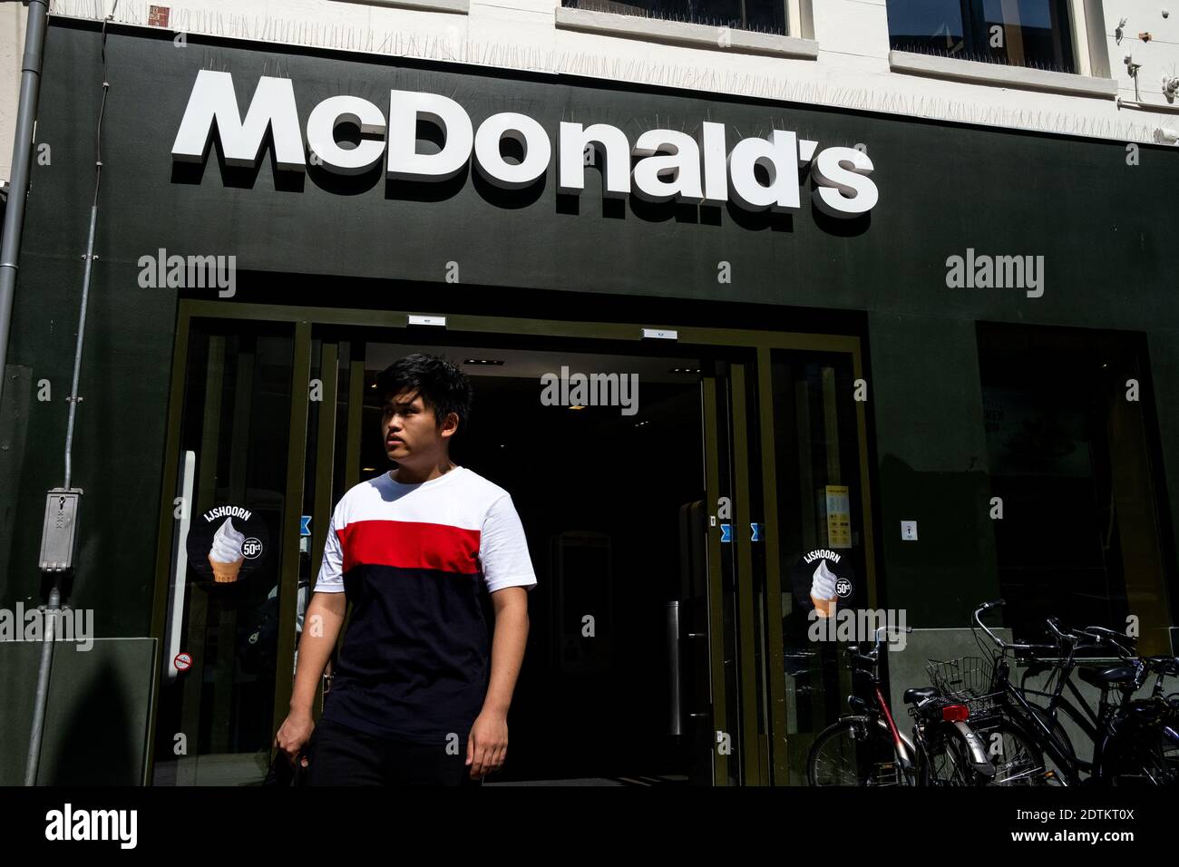 Vie quotidienne à Amsterdam. Tägliches Leben in Amsterdam. Stockfoto