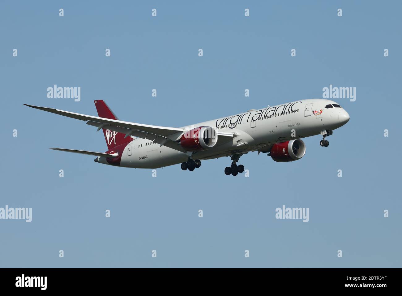 Virgin Atlantic Airlines Boeing 787 Dreamliner Passagierflugzeug, Seriennr G-VAHH, Landung am Flughafen Heathrow, London, Großbritannien. Stockfoto