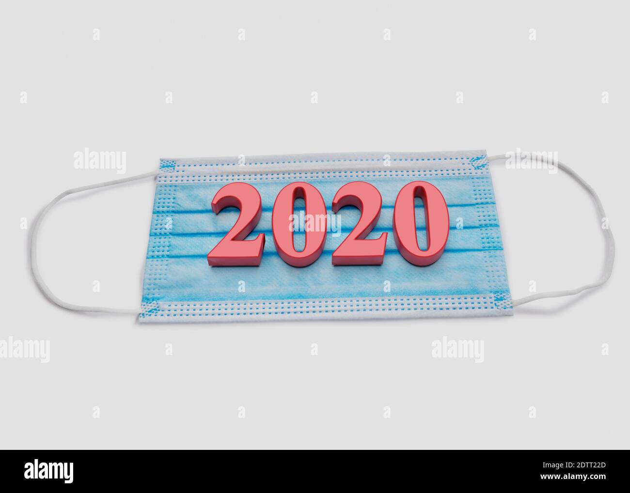 Medic-Konzept. Die Zahlen 2020 Jahre liegen auf der medizinischen Maske. 3d-Rendering Stockfoto