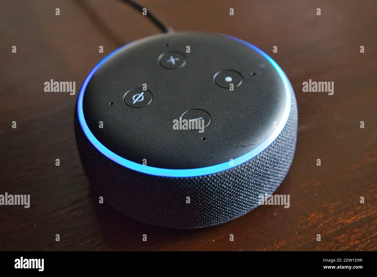 Amazon Echo Dot Alexa Stockfoto