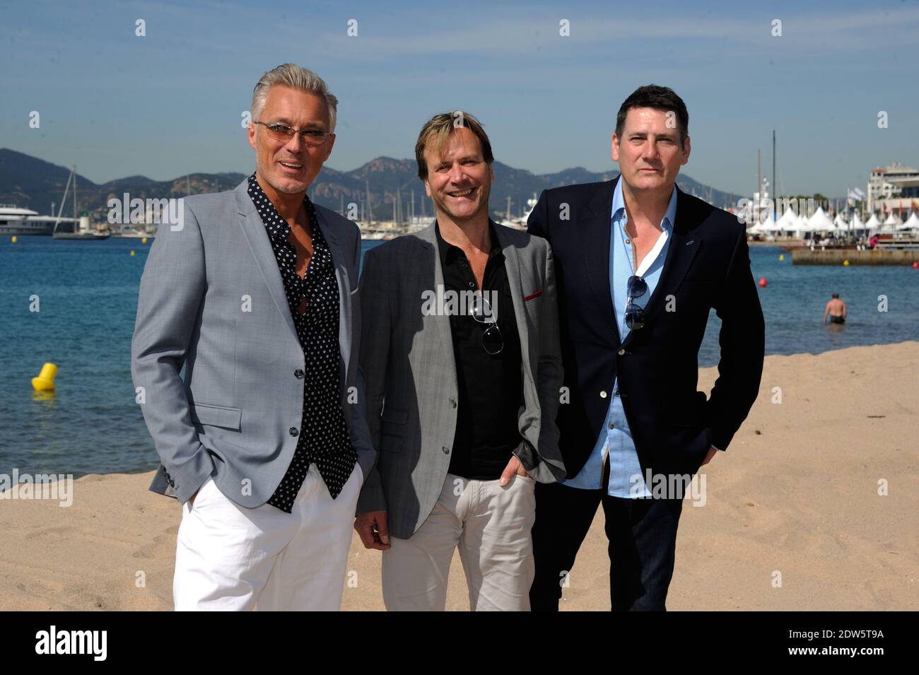 Martin Kemp, Tony Hadley, Steve Norman vom Spandau Ballet posiert für den neuen Film Soul Boys of the Western World in Cannes, Frankreich am 16. Mai 2014. Foto von Alban WytersABACAPRESS.COM Stockfoto