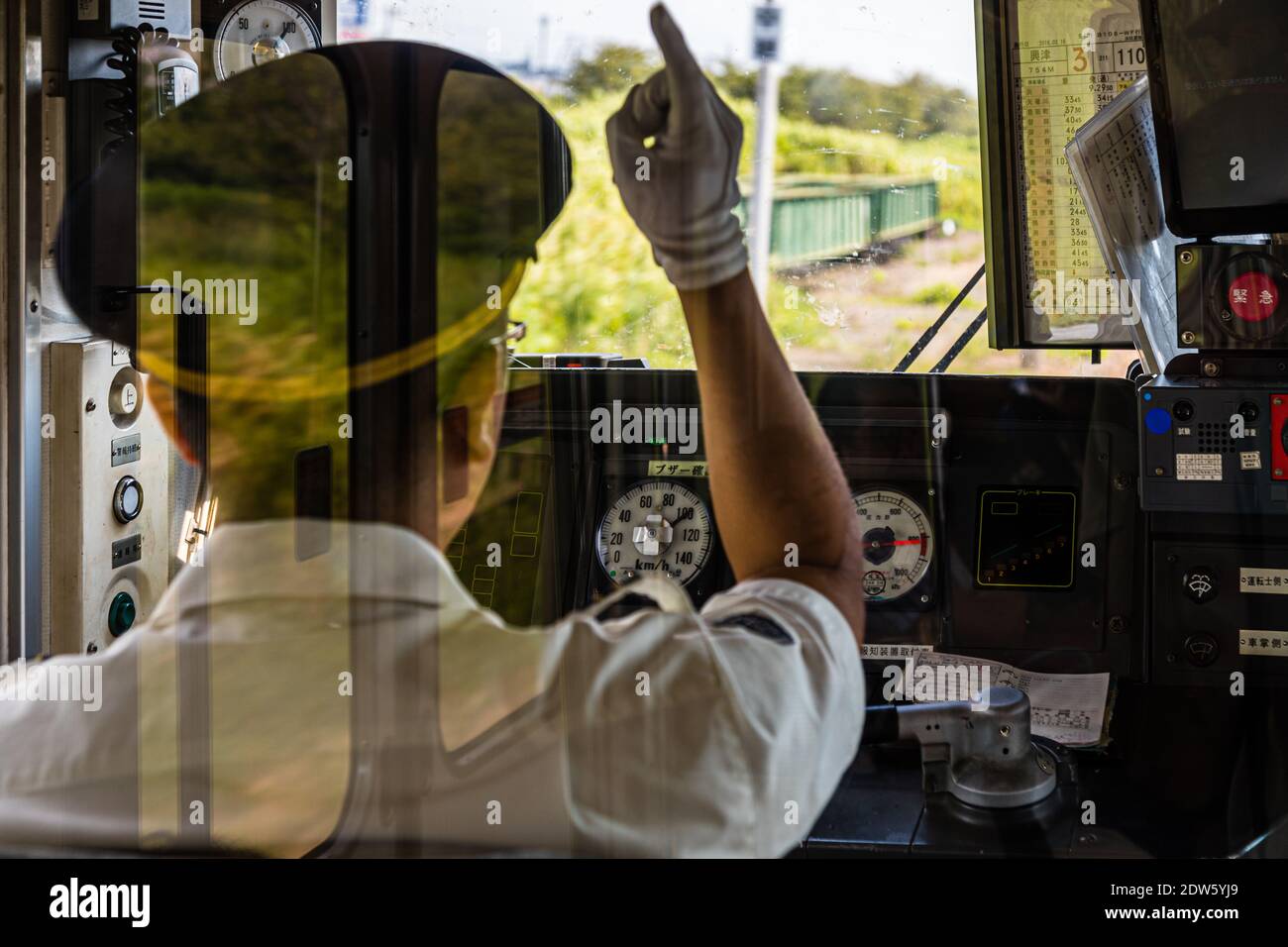 japanische-lokf-hrer-in-hamamatsu-japan-stockfotografie-alamy