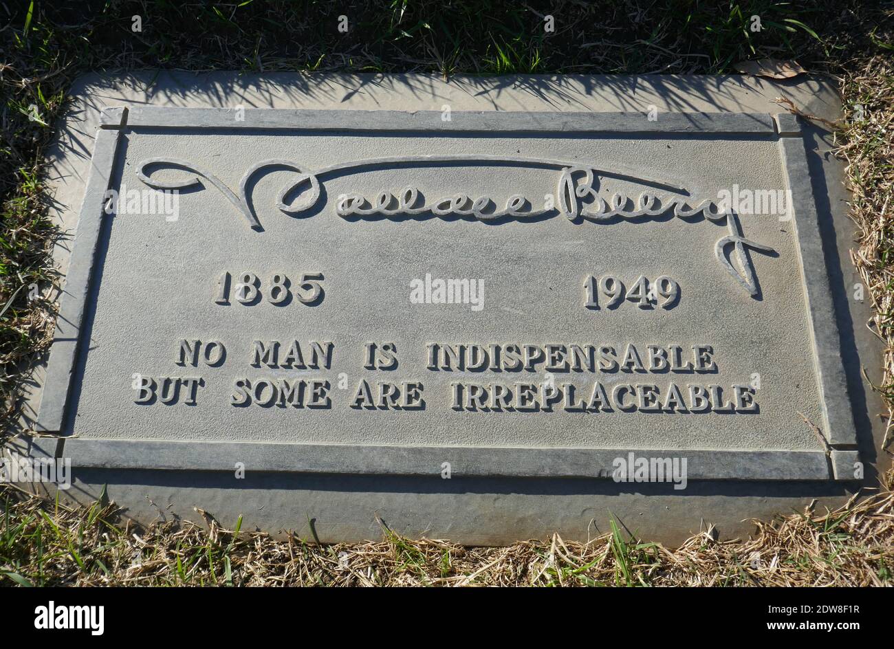 Glendale, Kalifornien, USA 21. Dezember 2020 EIN allgemeiner Blick auf die Atmosphäre des Grabes von Wallace Beery in der Sektion Vale of Memory im Forest Lawn Memorial Park am 21. Dezember 2020 in Glendale, Kalifornien, USA. Foto von Barry King/Alamy Stockfoto Stockfoto