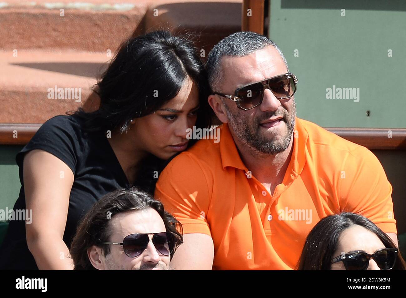 Amel Bent Und Ihr Freund Patrick Antonelli Am Tag 12 Der French Open 2014 Im Roland Garros Stadion Am 5 Juni 2014 In Paris Frankreich Foto Von Laurent Zabulon Abacapress Com Stockfotografie Alamy