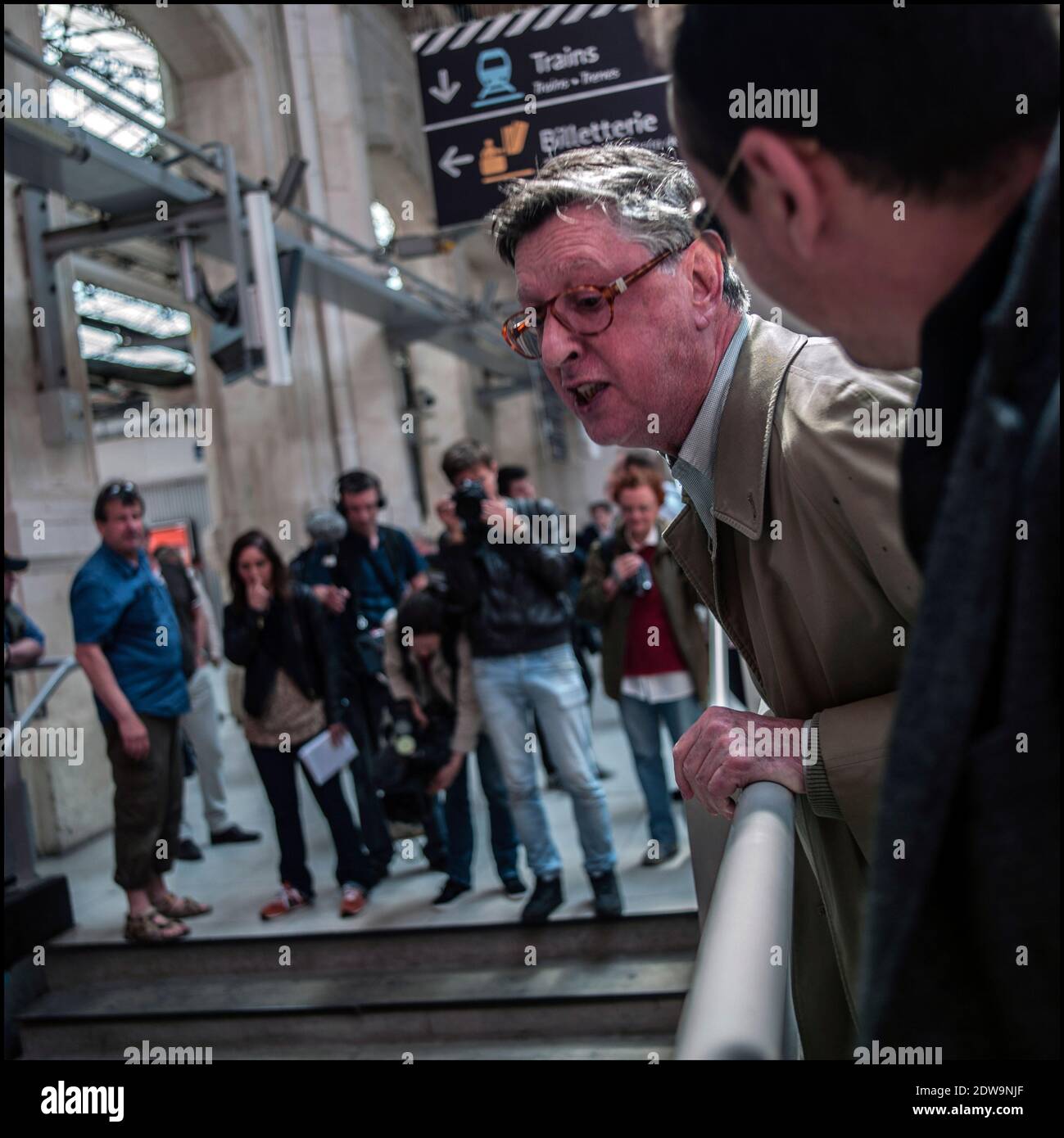 Manifestation des cheminots A la Gare d'Austerlitz, Paris, Frankreich le 18 Juin 2014. Des usagers de la SNCF crient leur colere au 8eme jour de la greve. Foto von renaud Khan/ABACAPRESS.COM Stockfoto