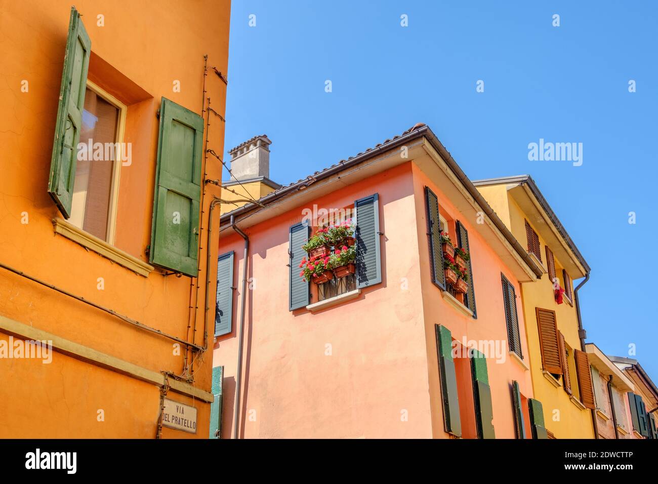 Bunte Schattierungen Von Blau Und Grun Stockfotos Und Bilder Kaufen Alamy