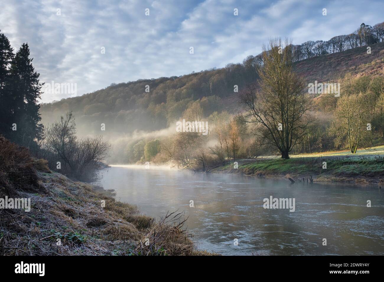Der Fluss Wye bei Brockweir. Stockfoto