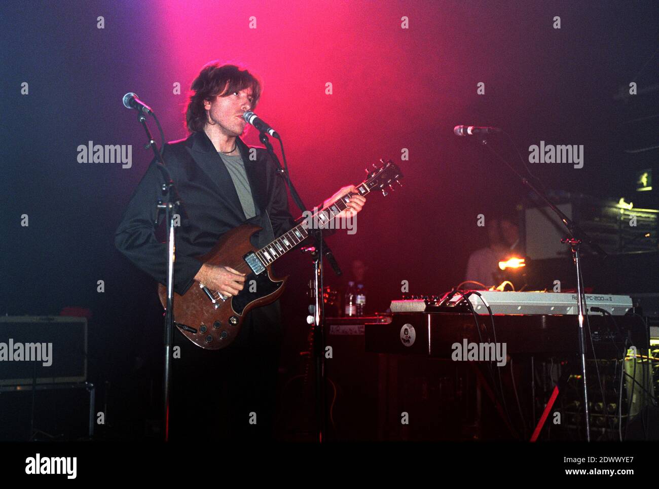 AIR im Konzert im Shepherds Bush Empire in London, Großbritannien. 25. April 2001. Stockfoto