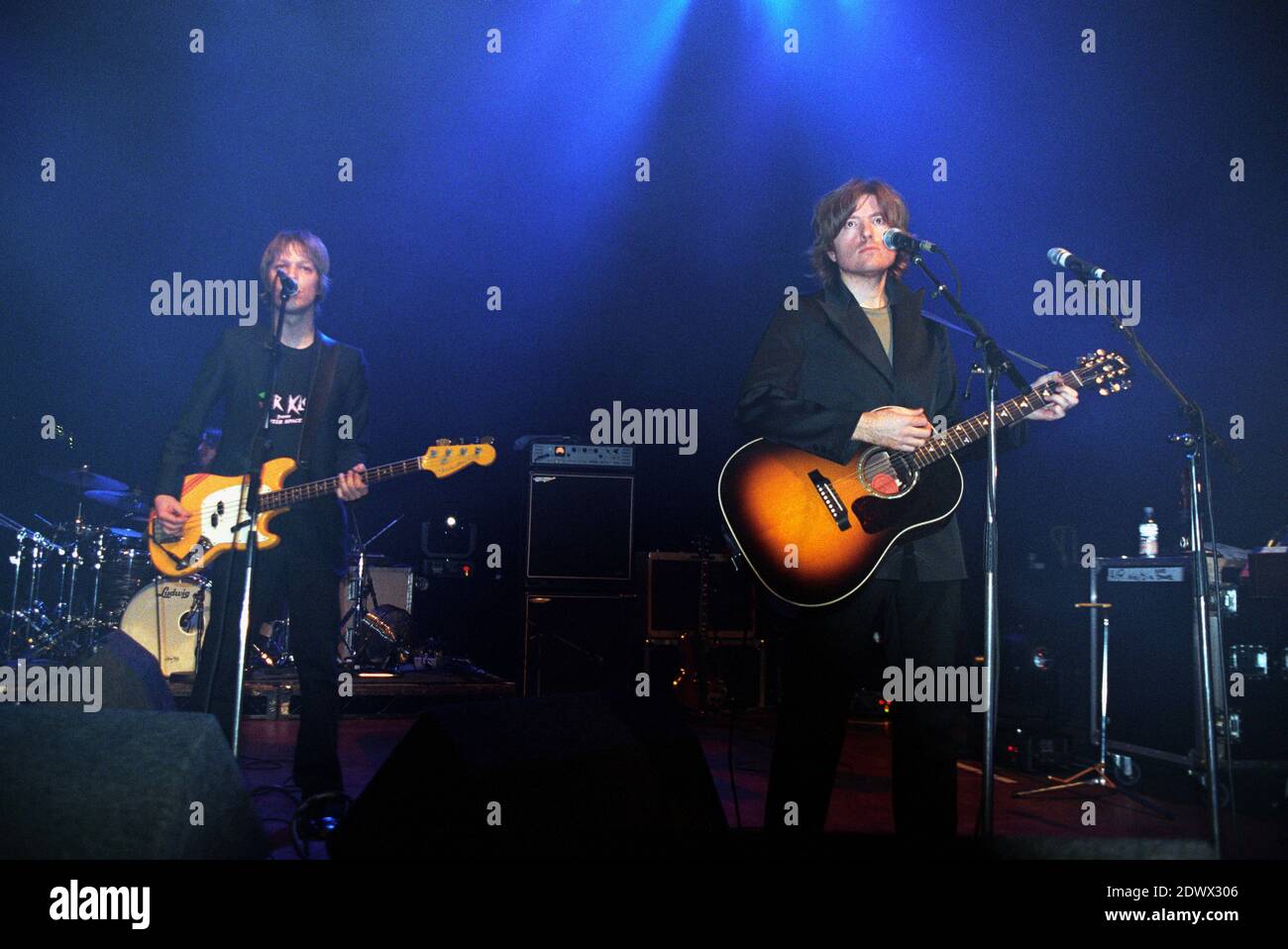 AIR im Konzert im Shepherds Bush Empire in London, Großbritannien. 25. April 2001. Stockfoto