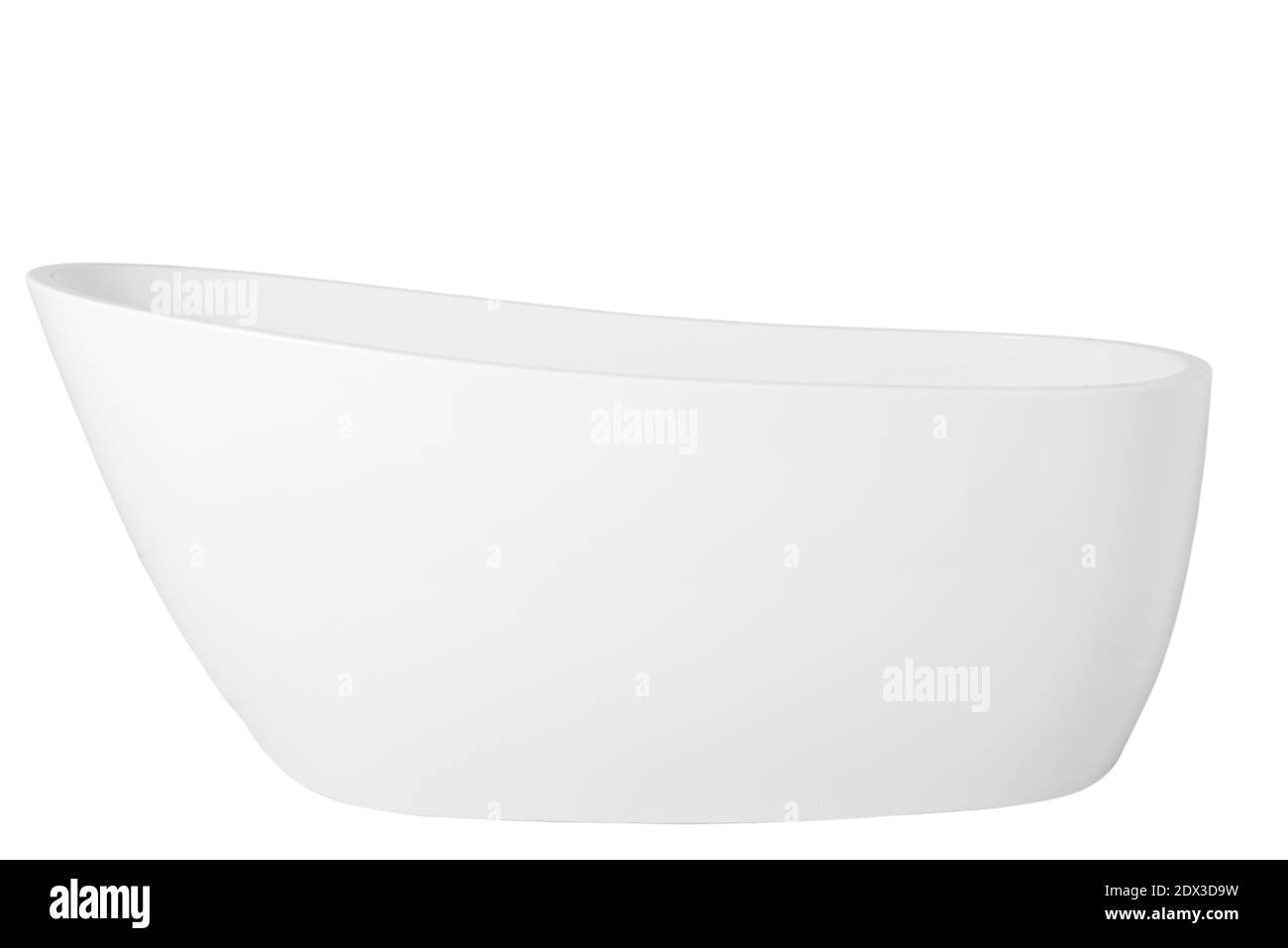 Eine moderne weiße Badewanne isoliert auf weißem Hintergrund Stockfoto