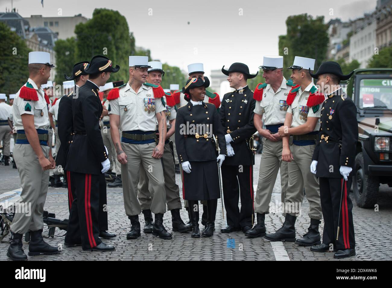 Soldaten der französischen Fremdenlegion auf den Champs-Elysees während der jährlichen Militärparade zum Tag der Bastille am 14. Juli 2014 in Paris.Foto Thierry Orban/Abacapress.com Stockfoto