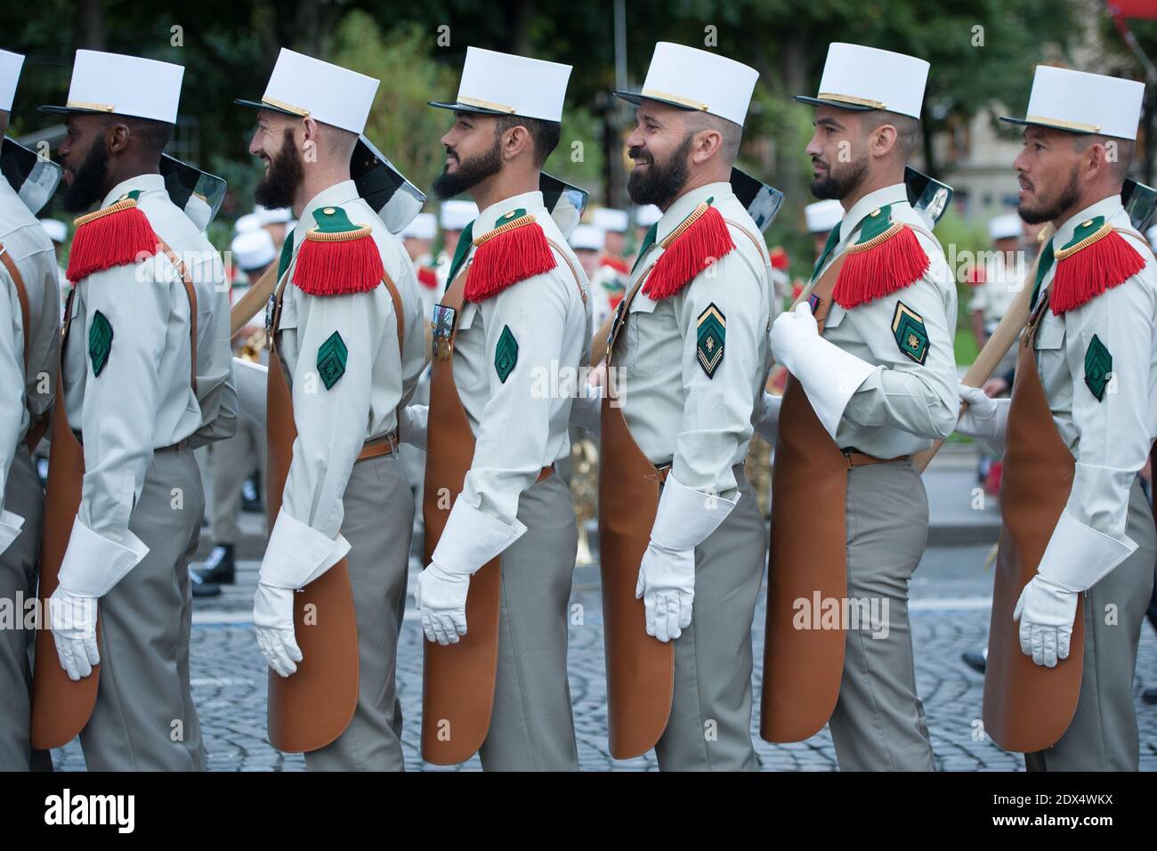 Soldaten der französischen Fremdenlegion auf den Champs-Elysees während der jährlichen Militärparade zum Tag der Bastille am 14. Juli 2014 in Paris.Foto Thierry Orban/Abacapress.com Stockfoto
