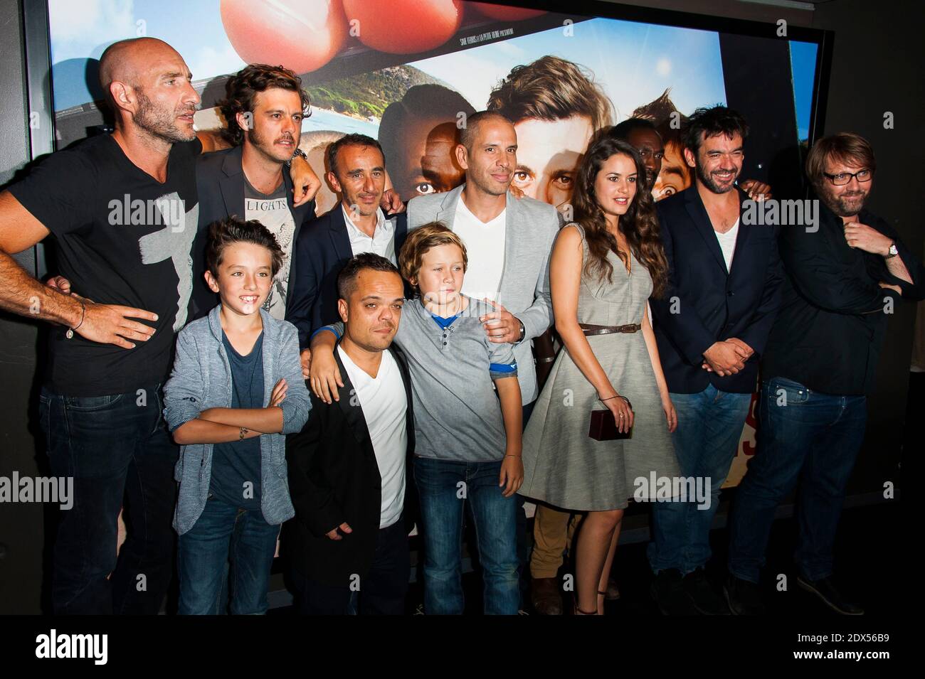 Regisseur Fabrice Begotti, Lannick Gautry, Medi Sadoun, Alice David, Jib Pocthier, Thomas VDB, Cyril Guei und Elie Semoun bei der Premiere des Films 'Les Francis', der am 21. Juli 2014 im UGC Cine Cite Bercy Cinema in Paris, Frankreich, gezeigt wurde. Foto von Nicolas Genin/ABACAPRESS.COM Stockfoto Regisseur Fabrice Begotti, Lannick Gautry, Medi Sadoun, Alice David, Jib Pocthier, Thomas VDB, Cyril Guei und Elie Semoun bei der Premiere des Films 'Les Francis', der am 21. Juli 2014 im UGC Cine Cite Bercy Cinema in Paris, Frankreich, gezeigt wurde. Foto von Nicolas Genin/ABACAPRESS.COM Stockfoto