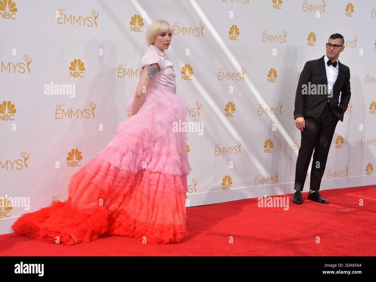 Jack Antonoff und Lena Dunham nehmen an den 66. Jährlichen Primetime Emmy Awards im Nokia Theater L.A. Teil Live in Los Angeles, CA, USA, am 25. August 2014. Foto von Lionel Hahn/ABACAPRESS.COM Stockfoto