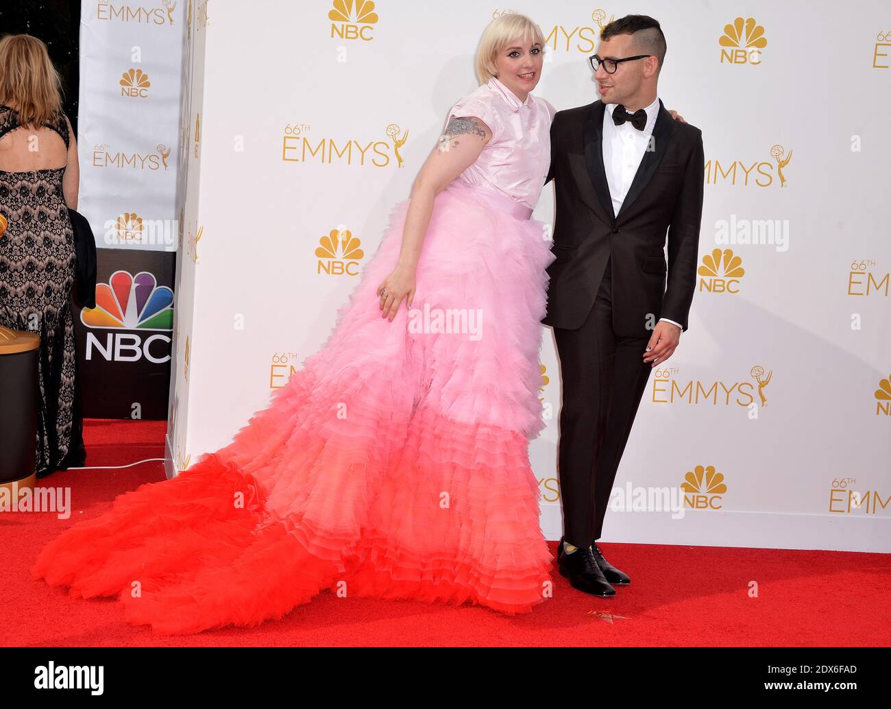 Jack Antonoff und Lena Dunham nehmen an den 66. Jährlichen Primetime Emmy Awards im Nokia Theater L.A. Teil Live in Los Angeles, CA, USA, am 25. August 2014. Foto von Lionel Hahn/ABACAPRESS.COM Stockfoto