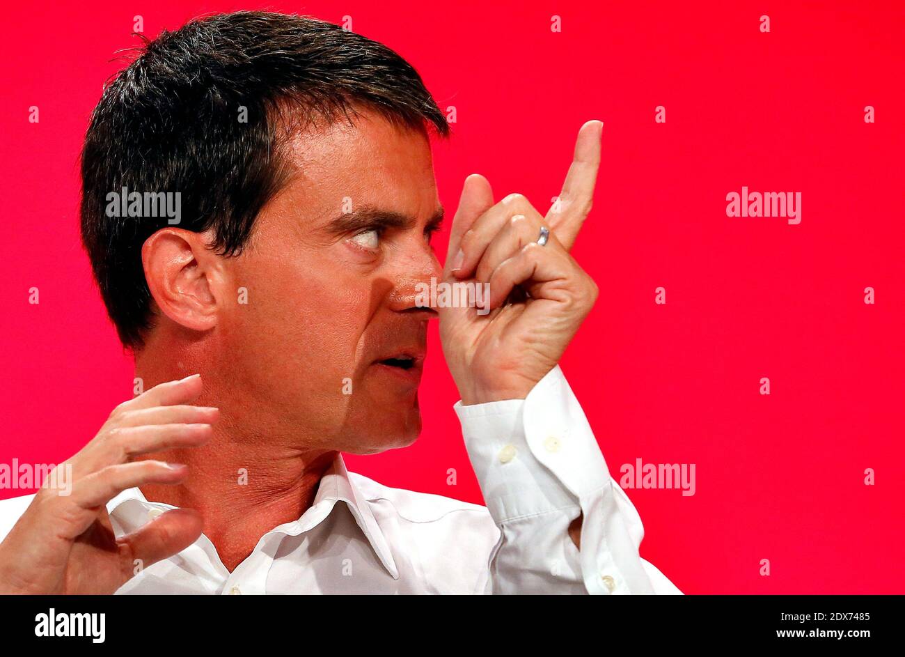 PM Manuel Valls nimmt am 31. August 2014 am Abschlusstag der jährlich stattfindenden Sommeruniversität (Universite d'Ete) der Sozialistischen Partei (PS) in La Rochelle im Südwesten Frankreichs Teil. Foto von Patrick Bernard/ABACAPRESS.COM Stockfoto