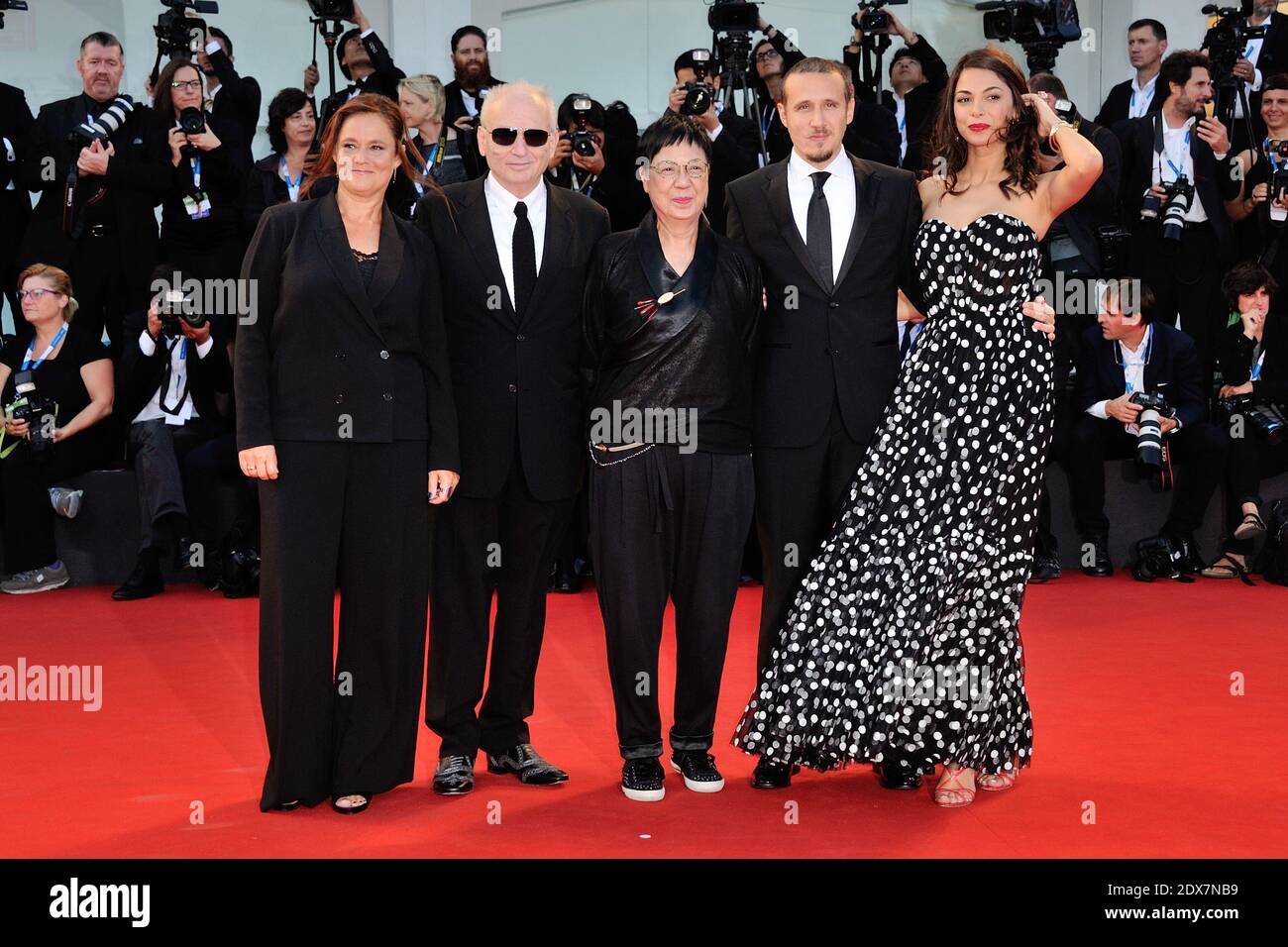 Orizzonti Jurymitglieder Moran Atias, Roberto Minervini, Jurypräsidentin Ann Hui, David Chase, Pernilla August bei Ankunft zur Abschlussfeier des 71. Internationalen Filmfestivals von Venedig am 6. September 2014 in Venedig, Italien. Foto von Aurore Marechal/ABACAPRESS.COM Stockfoto