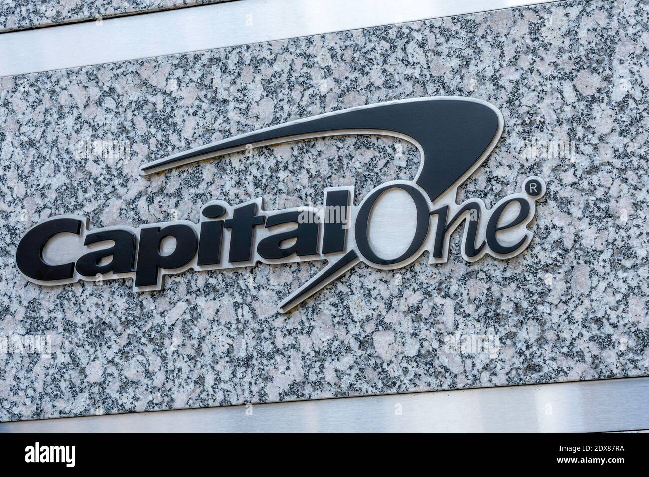 Capital One Schild in Downtown Toronto. Stockfoto