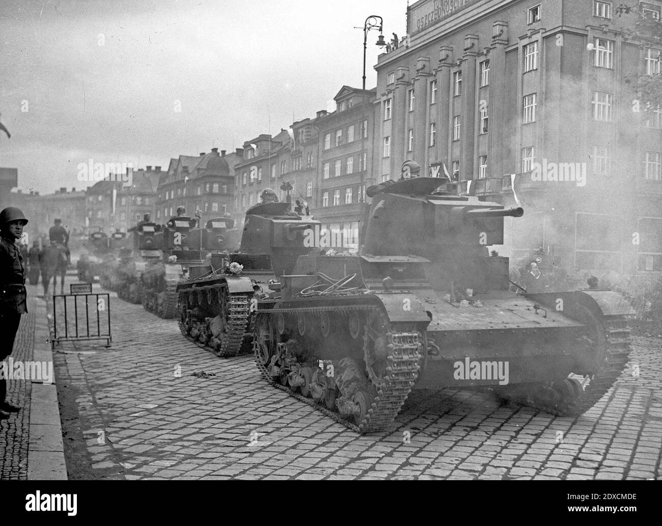 Polnische Armee erobert Český Těšín (Czeski Cieszyn), Zaolzie im Jahr 1938 (7TP-Panzer), Oktober 1938 Stockfoto