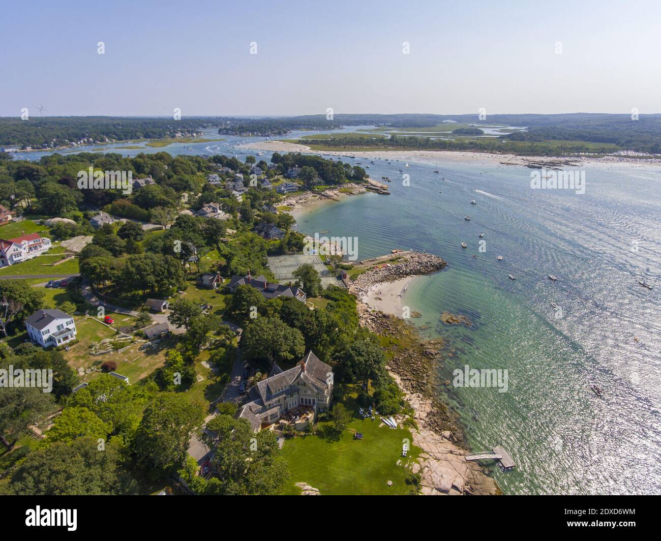 Annisquam Dorf Küstenlinie Luftaufnahme in der Nähe Wingaersheek Beach in der Stadt Gloucester, Cape Ann, Massachusetts, MA, USA. Stockfoto