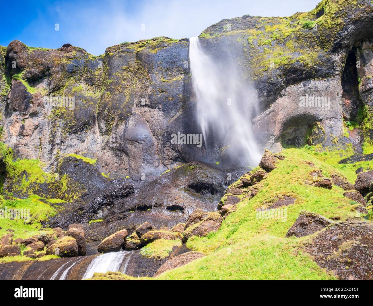 Landschaftlich schöne Ansicht von Foss a Sidu in Skaftafell, Kirkjubaejarklaustur, Island Stockfoto