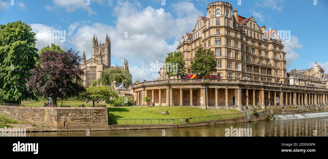 Paradegärten am Ufer des Flusses Avon, Bath, Somerset, England Stockfoto