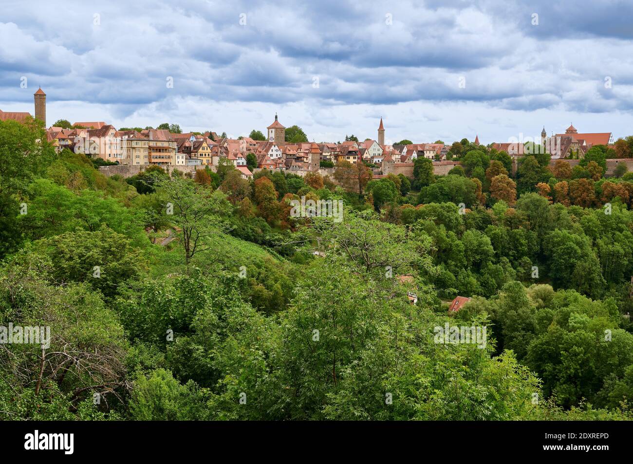 Schöne Aussicht auf die historische Stadt Rothenburg ob der Tauber, Bayern, Deutschland Stockfoto