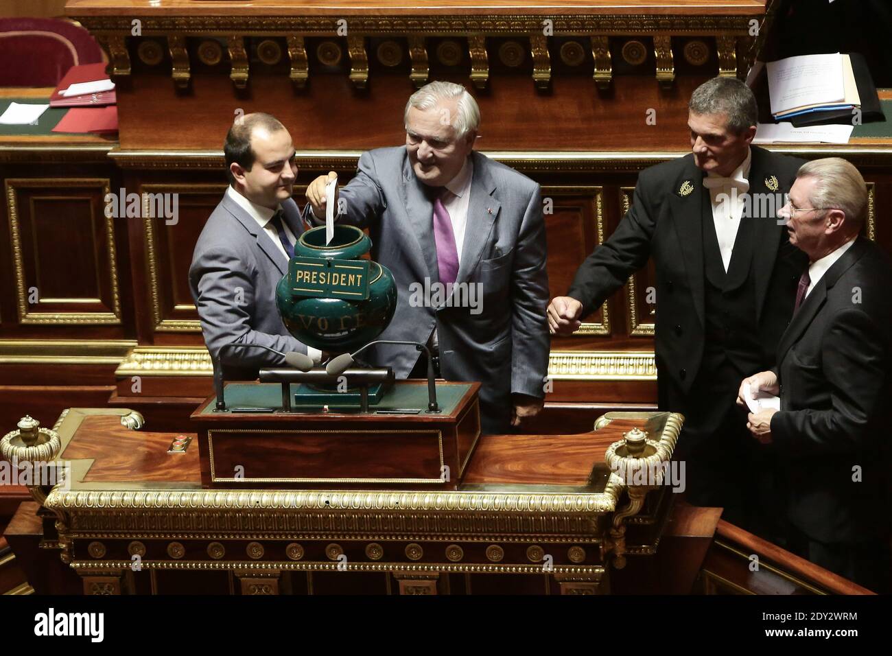 Die französische rechtsextreme Front Nationale Partei wurde am 1