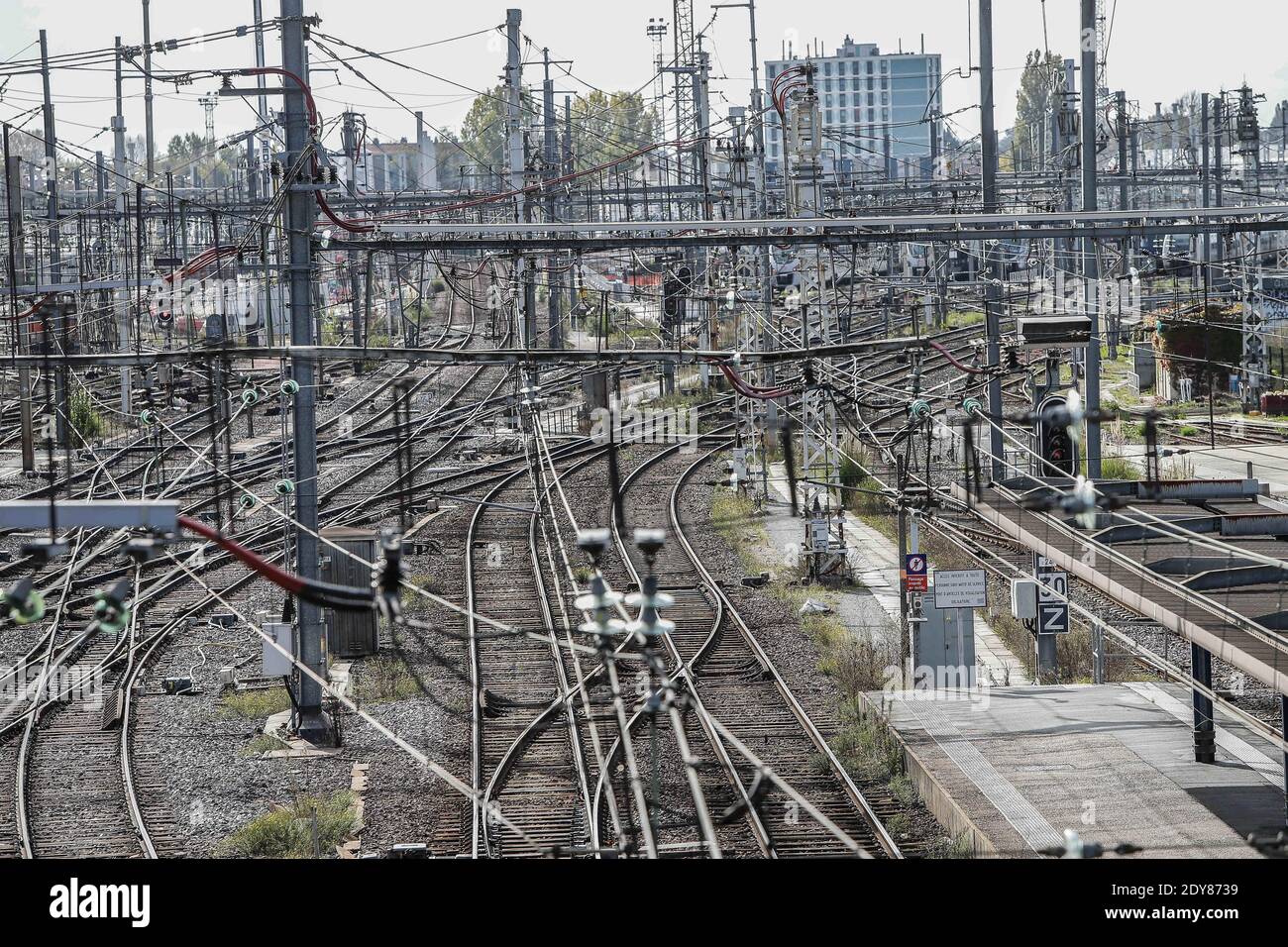 Illustration Fotos des SNCF-Bahnhofs Bordeaux St Jean in Bordeaux, Frankreich am 05. November 2014. Foto von Thibaud Moritz/ABACAPRESS.COM Stockfoto