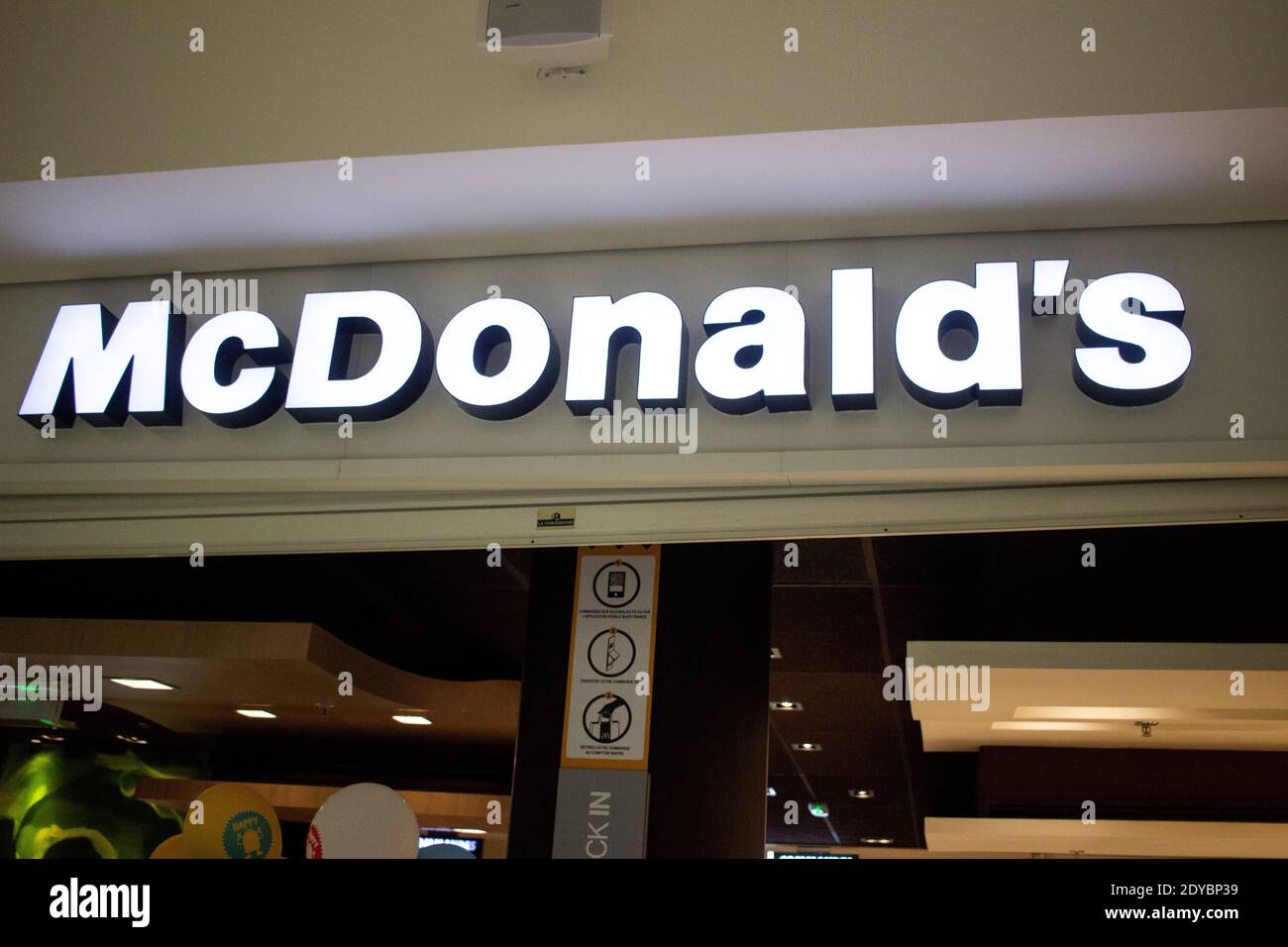 Lllustration des täglichen Lebens in Paris, Frankreich. Lllustration du quotidien à Paris en France. Stockfoto