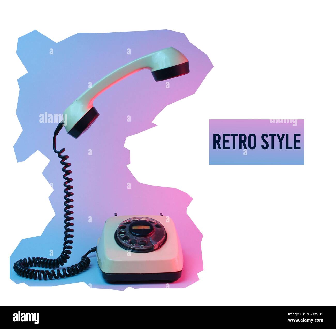 Rotationstelefon im Retro-Stil mit aufsteigendem Telefongriff, Neonlicht, 80er, Zine, Pop Art Stockfoto