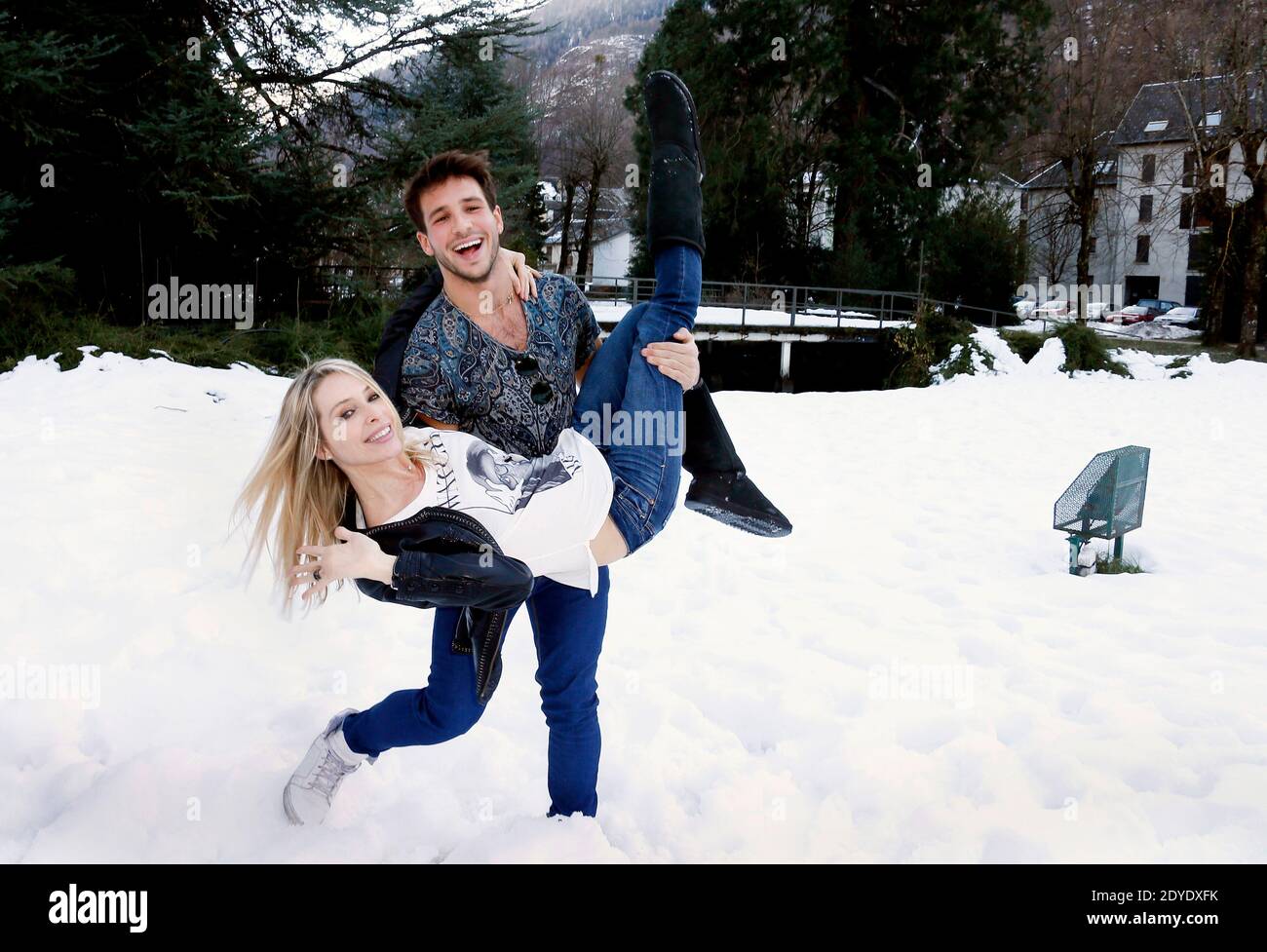 Tonya Kinzinger und Damien Lauretta für "Dreams 1 Reve 2 Vies" beim 15. Luchon International Television Film Festival in Luchon, Frankreich, am 17. Februar 2013. Foto von Patrick Bernard/ABACAPRESS.COM Stockfoto