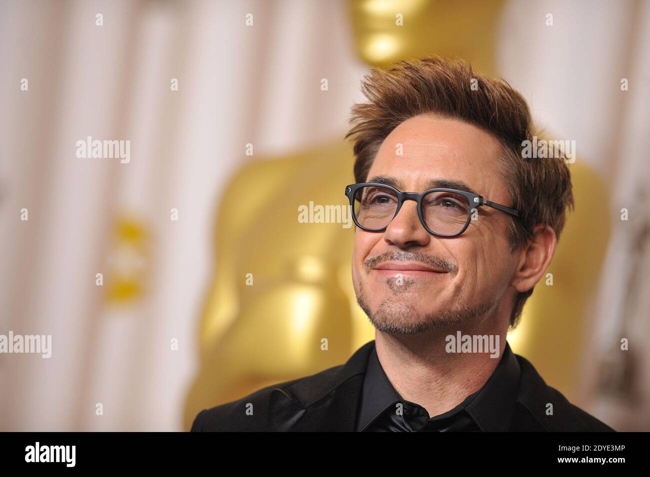 Robert Downey Jr. posiert im Presseraum während der 85. Annual Academy Awards Oscars am 24. Februar 2013 in Los Angeles, CA, USA. Foto von Lionel Hahn/ABACAPRESS.COM Stockfoto