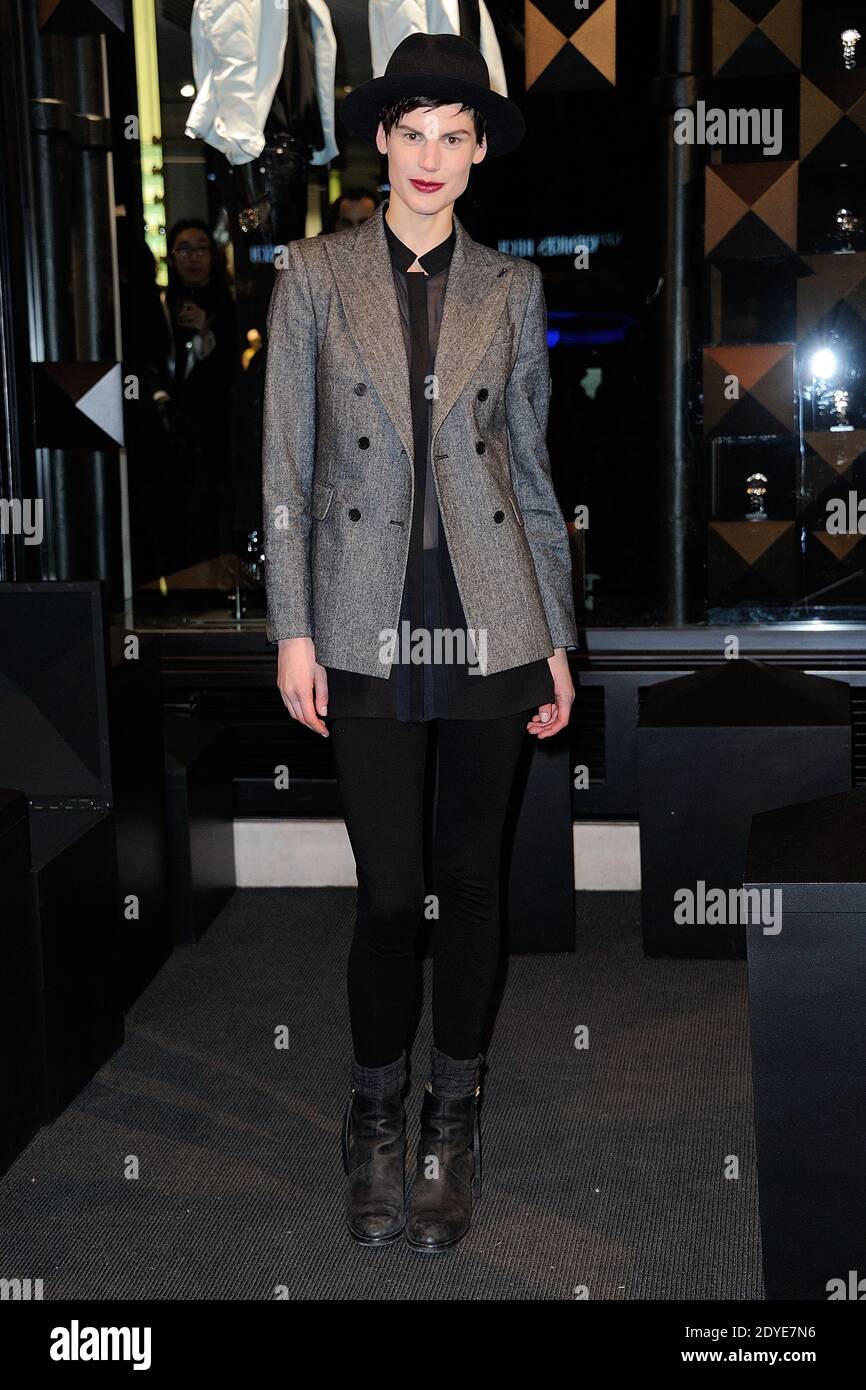 Saskia de Brauw bei der Karl Lagerfelds Concept Store Opening Party im Rahmen der Paris Fashion Week in Paris, Frankreich, am 28. Februar 2013. Foto von Nicolas Briquet/ABACAPRESS.COM Stockfoto
