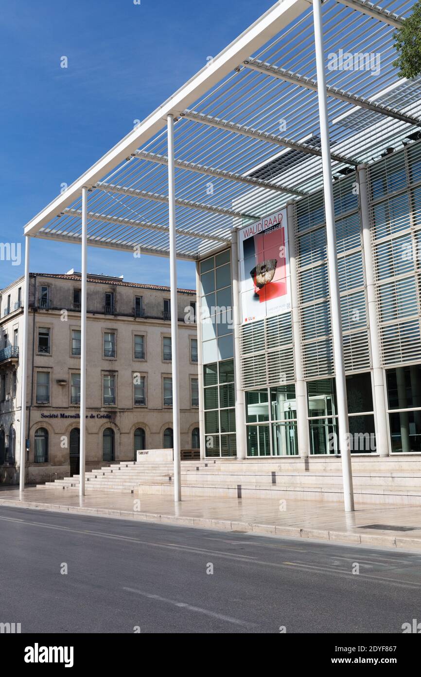 France Nimes Musee d'Art Contemporain, entworfen von Norman Foster Stockfoto